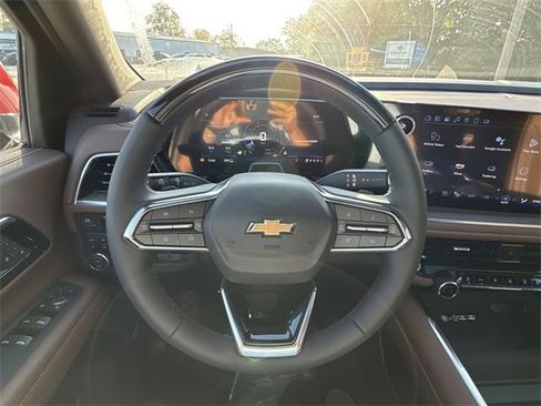 New 2025 Chevrolet Suburban High Country image 11