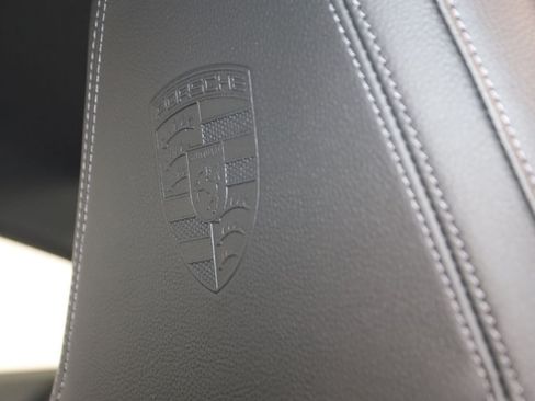Used 2025 Porsche 911 Carrera RWD image 40