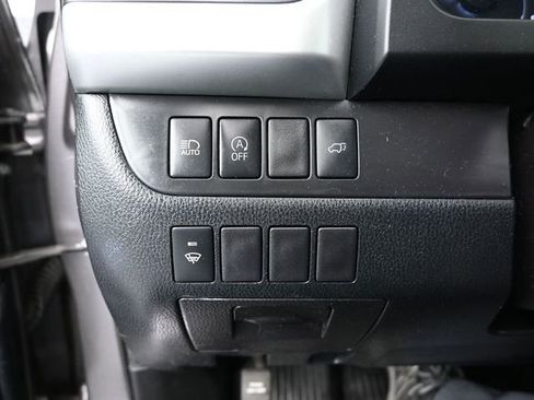 Certified 2019 Toyota Highlander XLE image 19