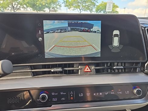 Certified 2023 Kia Sportage EX AWD/4WD image 22