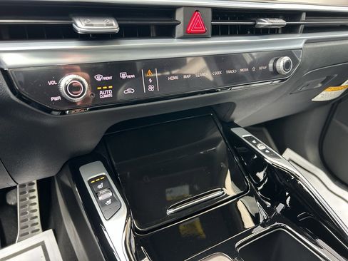 New 2026 Kia Sorento SX Prestige image 25