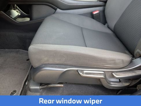 Used 2019 Honda HR-V LX image 16