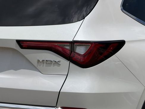 Certified 2024 Acura MDX FWD w/ Technology Package image 7
