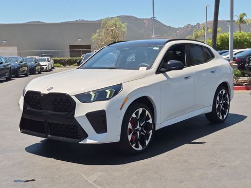 New 2026 BMW X2 xDrive28i w/ M Sport Package AWD/4WD image 5
