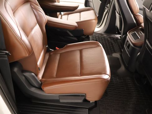 Used 2025 Lincoln Navigator L Reserve AWD/4WD image 16