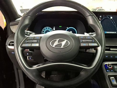 Certified 2024 Hyundai Palisade Calligraphy AWD/4WD image 19