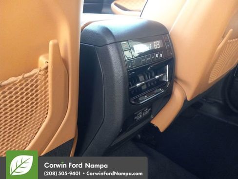 Used 2022 Jeep Grand Cherokee L Summit w/ Luxury Tech Group V image 26