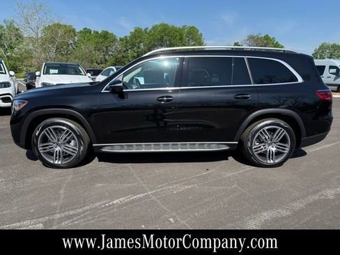 New 2026 Mercedes-Benz GLS 450 4MATIC image 8