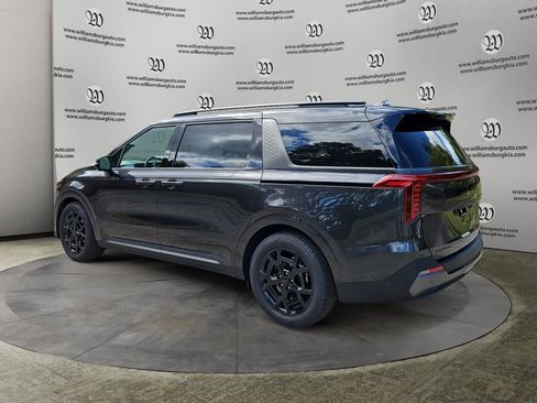 New 2026 Kia Carnival SX Prestige image 3