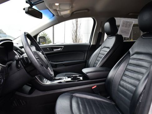 Used 2017 Ford Edge SEL w/ Equipment Group 201A AWD/4WD image 13