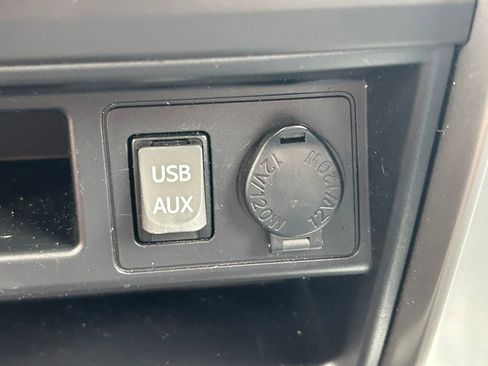 Used 2016 Toyota 4Runner SR5 RWD image 28