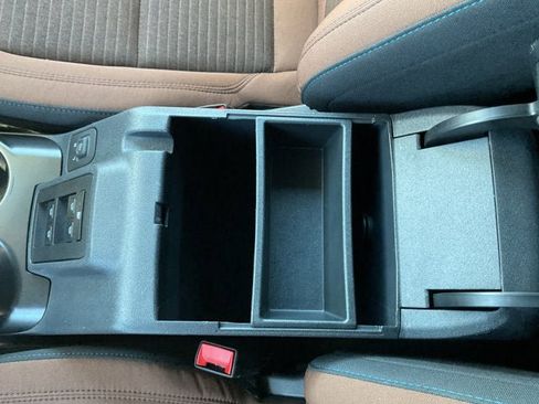 Certified 2022 Ford Bronco Outer Banks AWD/4WD image 30