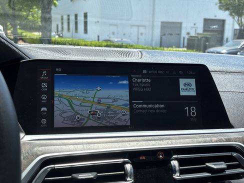 Used 2022 BMW X5 sDrive40i w/ Premium Package RWD image 24