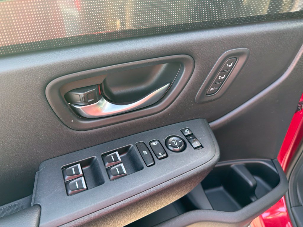 Used 2023 Honda Pilot Elite image 21