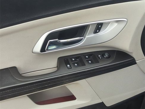 Used 2016 Chevrolet Equinox LT w/ Convenience Package image 13