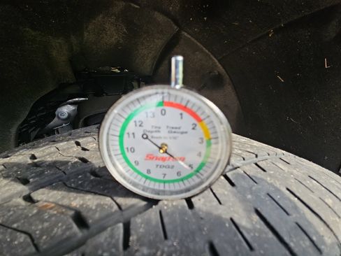 Used 2024 GMC Sierra 1500 Denali w/ Technology Package AWD/4WD image 14