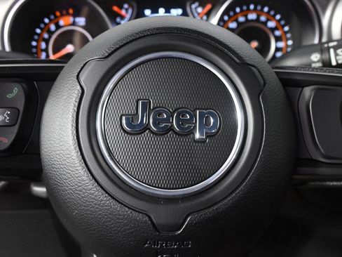 Used 2021 Jeep Wrangler Sport AWD/4WD image 33