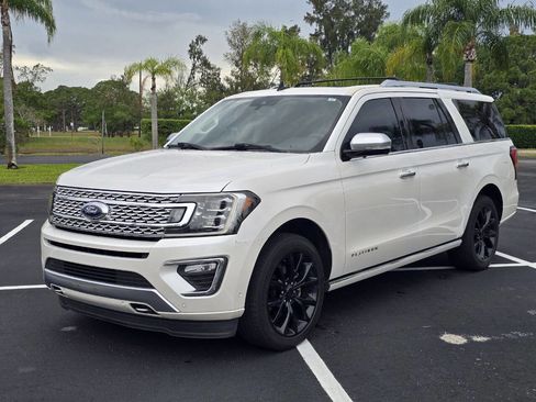 Used 2018 Ford Expedition Max Platinum image 4