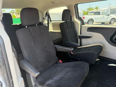 Used 2014 Dodge Grand Caravan SE w/ Quick Order Package 29E SE FWD image 34