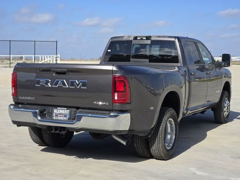 New 2026 RAM 3500 Laramie w/ Towing Technology Group image 5
