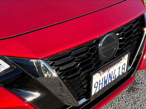 Used 2023 Nissan Sentra SR w/ SR Premium Package image 33