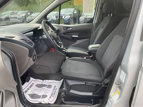Used 2021 Ford Transit Connect XLT image 12
