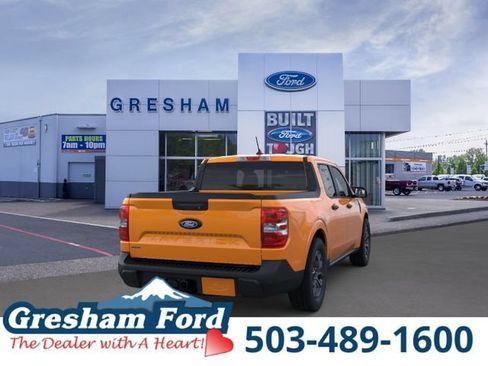 New 2026 Ford Maverick XLT w/ Equipment Group 301A AWD/4WD image 9