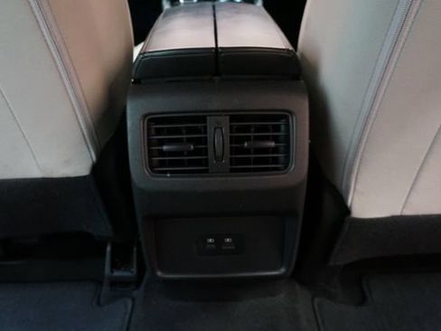 Certified 2023 Nissan Rogue SV AWD/4WD image 37