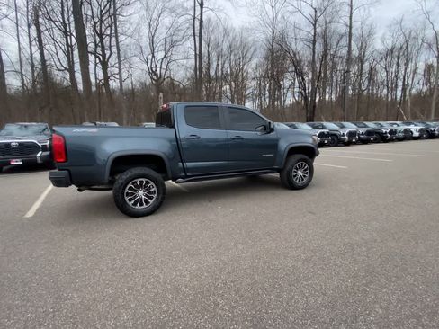 Used 2020 Chevrolet Colorado ZR2 image 2