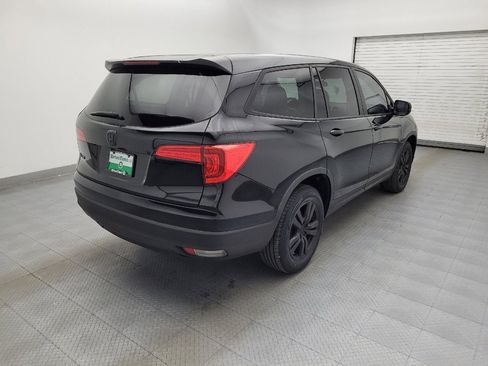 Used 2017 Honda Pilot LX image 9