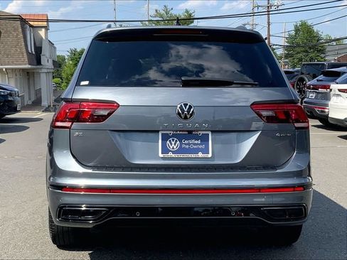 Used 2023 Volkswagen Tiguan SE R-Line AWD/4WD image 6