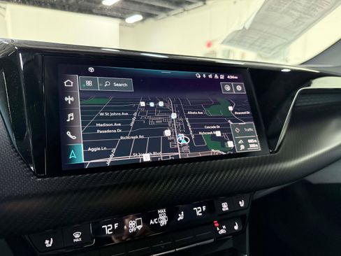 Used 2022 Audi e-tron GT Premium Plus w/ Performance Package AWD/4WD image 23