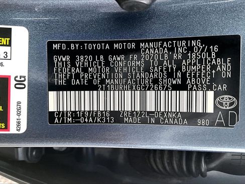 Used 2016 Toyota Corolla LE image 29