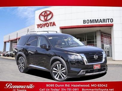 Used 2023 Nissan Pathfinder Platinum