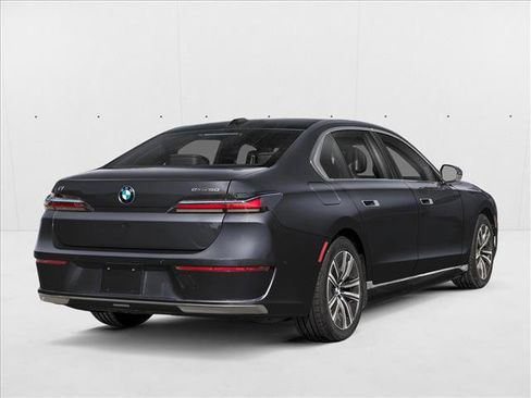 New 2026 BMW i7 eDrive50 w/ M Sport Package RWD image 2
