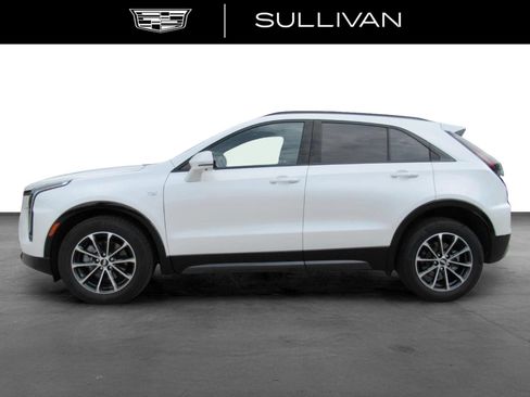 Certified 2025 Cadillac XT4 Sport AWD/4WD image 5