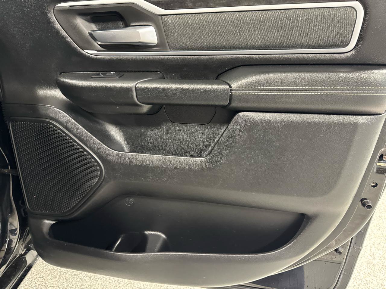 Used 2019 RAM 1500 Big Horn AWD/4WD image 7