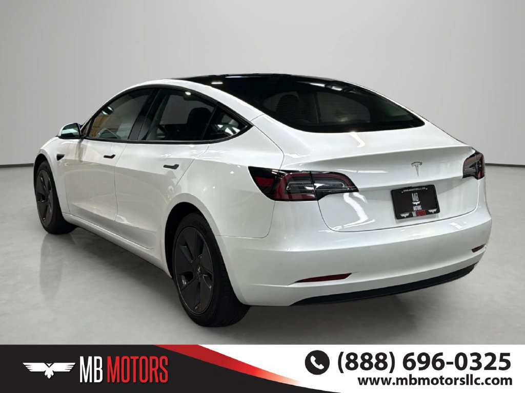 Used 2023 Tesla Model 3 Standard Range RWD image 3