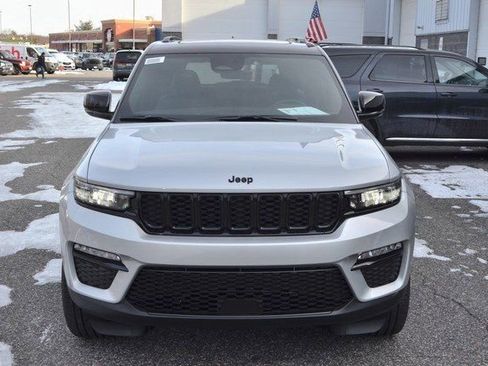 New 2025 Jeep Grand Cherokee Limited image 3