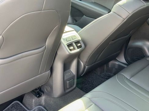 New 2026 Buick Envision Avenir image 24