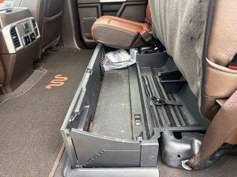 Used 2021 Ford F350 King Ranch w/ King Ranch Ultimate Package AWD/4WD image 11