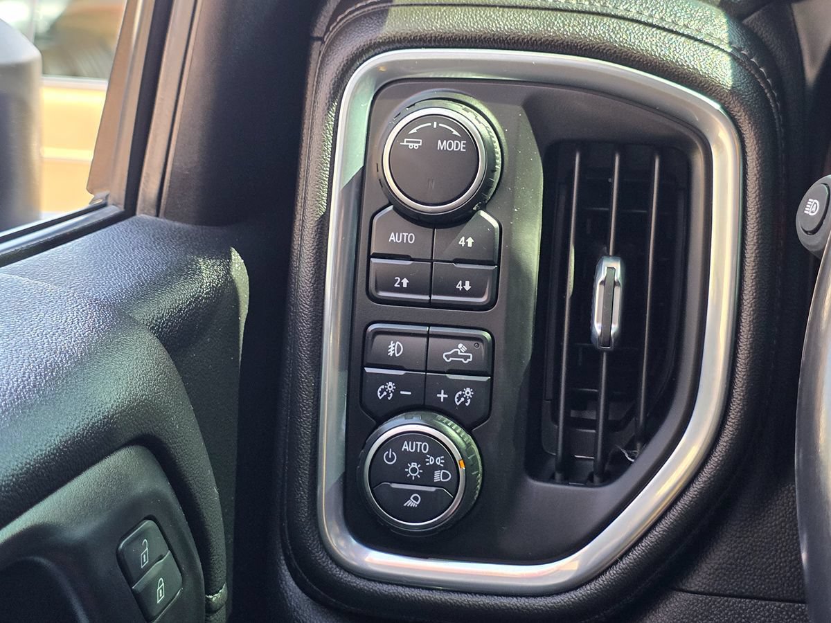 Used 2022 Chevrolet Silverado 3500 LTZ w/ LTZ Plus Package AWD/4WD image 53