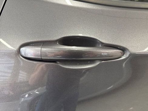 Used 2022 Jeep Compass Altitude w/ Sun and Sound Group image 21