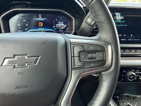 Used 2024 Chevrolet Silverado 2500 LTZ w/ LTZ Plus Package AWD/4WD image 17