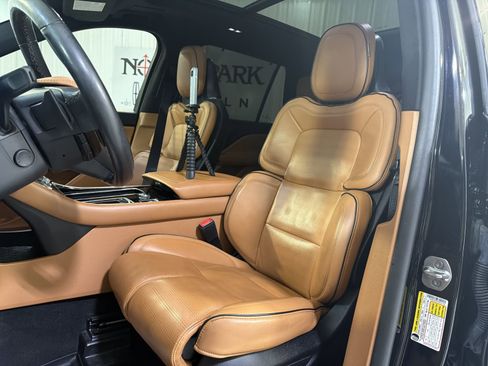 Used 2023 Lincoln Aviator Black Label w/ Dynamic Handling Package AWD/4WD image 10