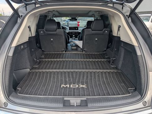 Used 2023 Acura MDX w/ Technology Package FWD image 14