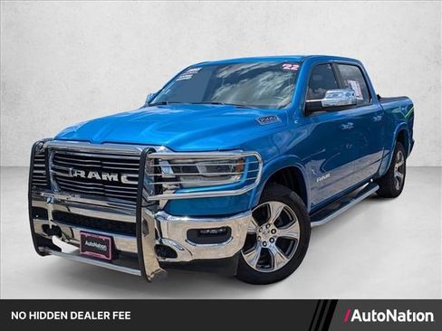 Used 2022 RAM 1500 Laramie AWD/4WD image 1