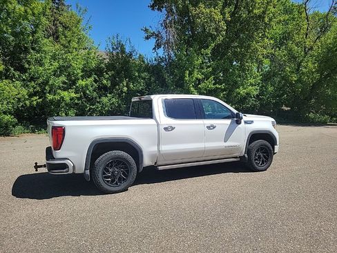 Used 2021 GMC Sierra 1500 Denali w/ Denali Ultimate Package AWD/4WD image 16