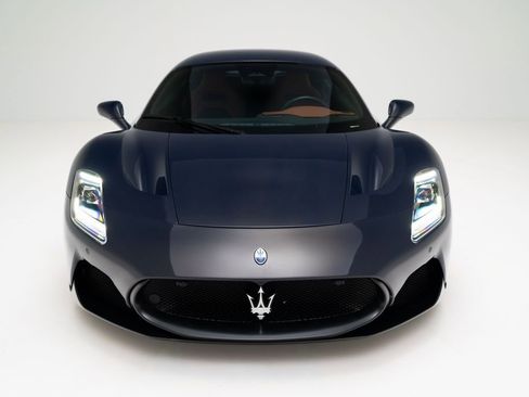Used 2023 Maserati MC20 Coupe RWD image 8