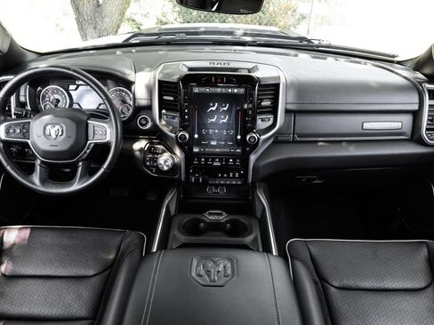 Used 2023 RAM 1500 Laramie AWD/4WD image 5